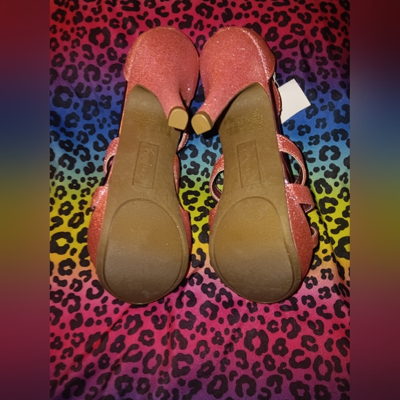 Beautiful heels - Picture 7 of 7